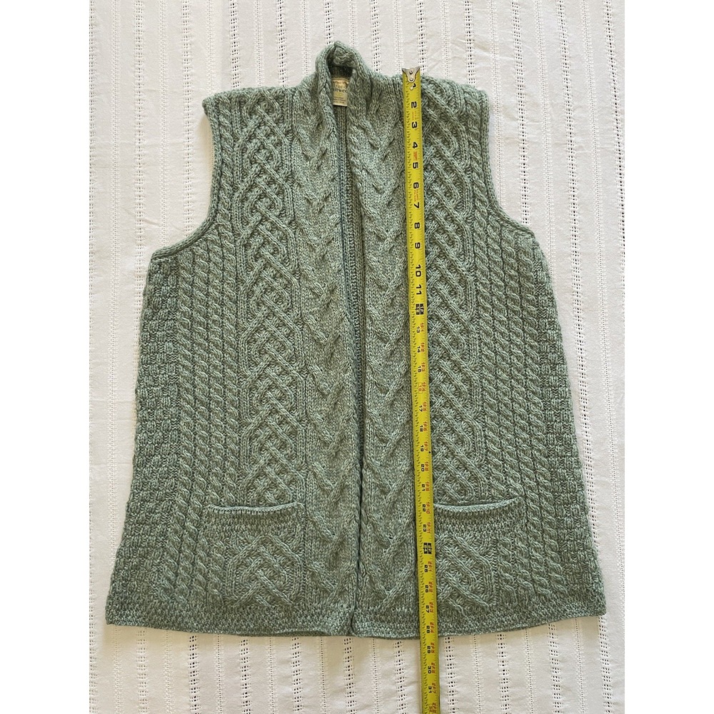 Kilronan Wool Sleeveless Cable Knit Fisherman Style Sage Sweatervest. Large. - Picture 7 of 9